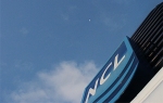 [Just after sunrise, the moon above the Star's funnel]