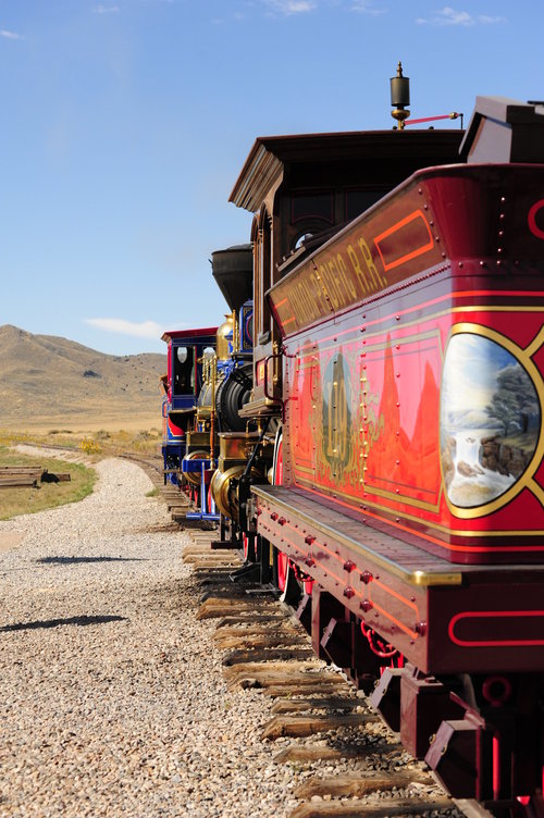 [Both Locomotives on the Same Track [they were nose to nose for the original ceremony]]